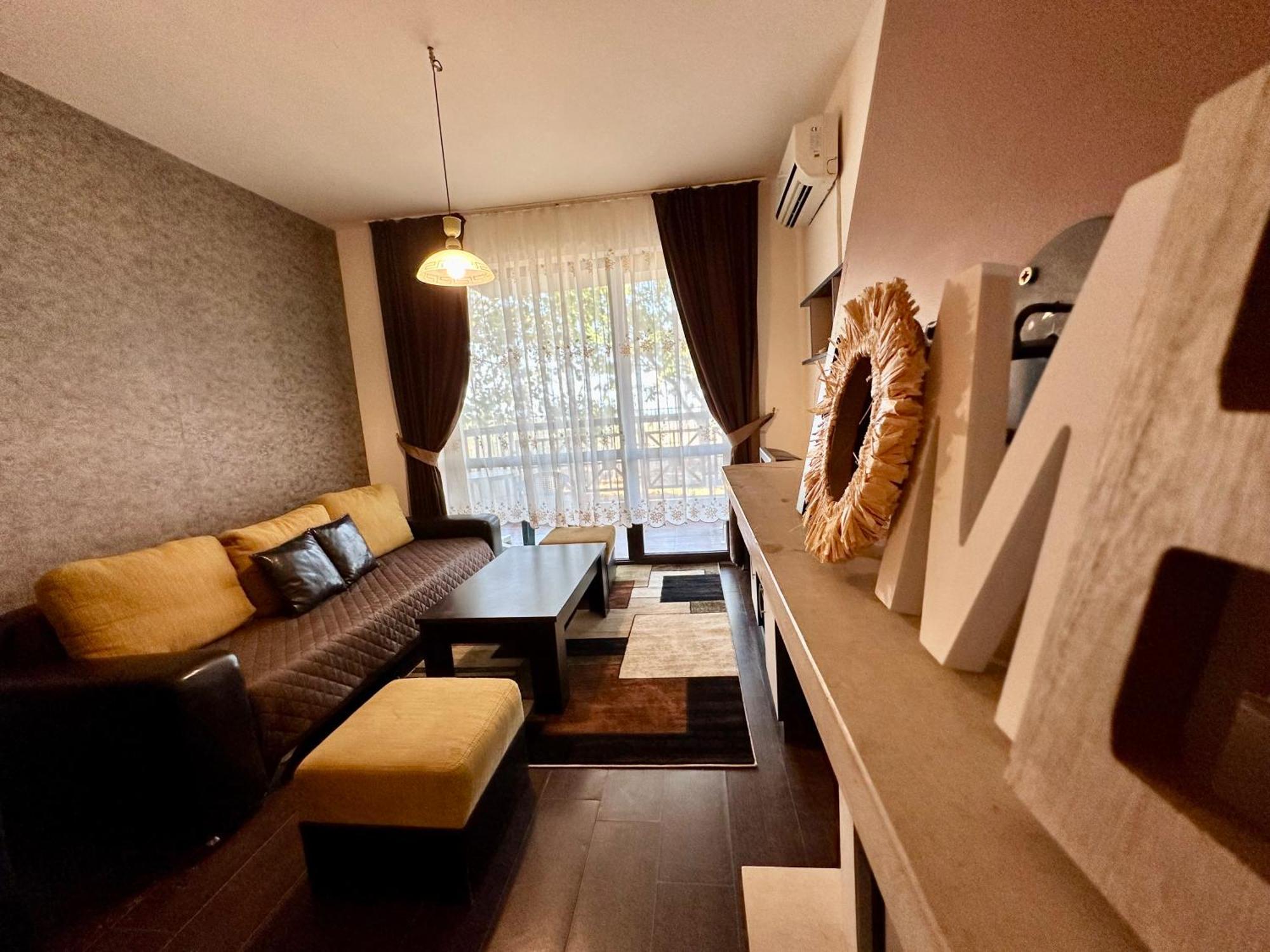Menada Imperial Heights Villas Sunny Beach Eksteriør billede