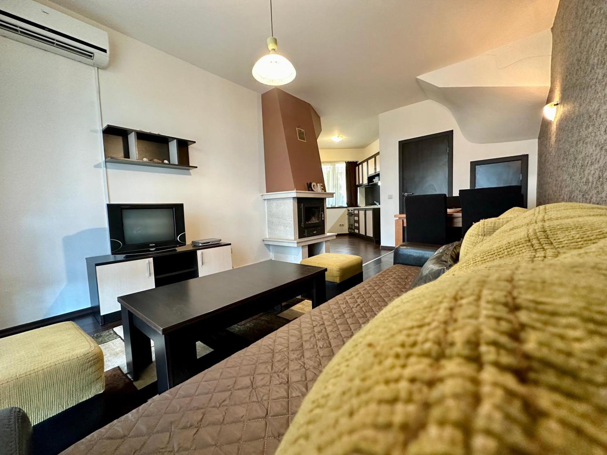Menada Imperial Heights Villas Sunny Beach Eksteriør billede