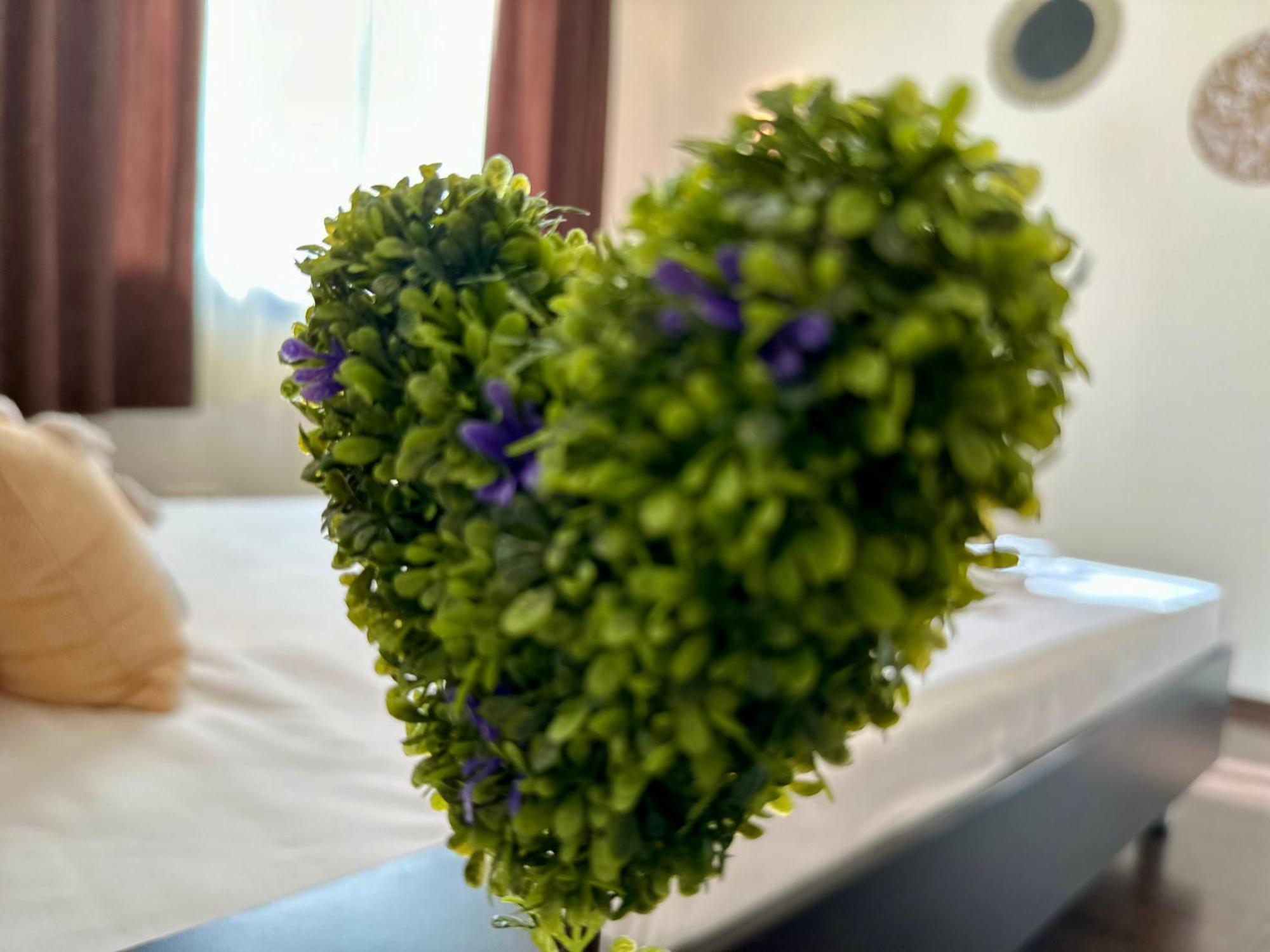 Menada Imperial Heights Villas Sunny Beach Eksteriør billede