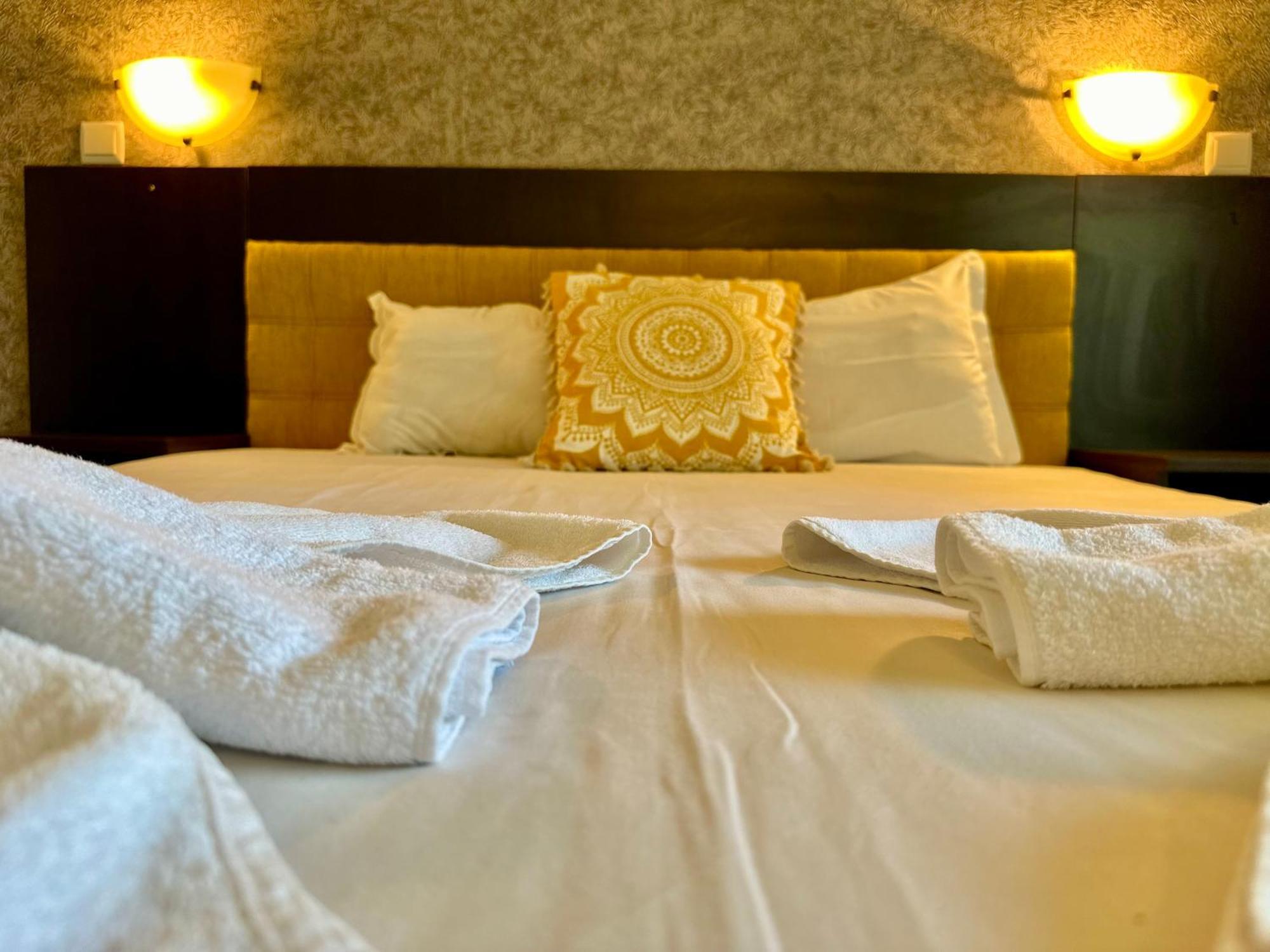 Menada Imperial Heights Villas Sunny Beach Eksteriør billede